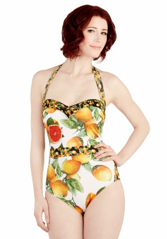 Những kiểu áo bơi hot nhất hè 2018